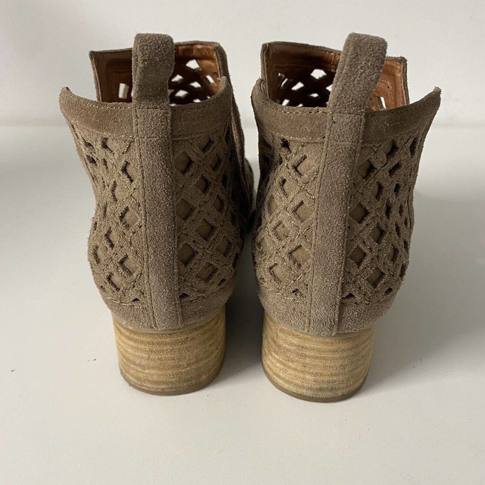 Jeffrey Campbell Taggart Boot Bootie Suede Beige Taupe Cut Out Pointed W… - Picture 5 of 9
